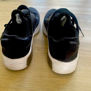 Nike Air Max. Sz. 7.5